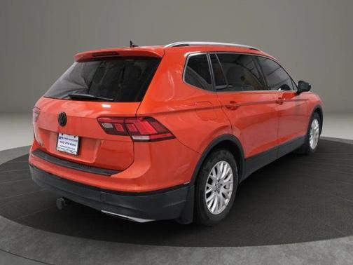 Habanero Orange Metallic 2018 Volkswagen Tiguan 2.0T SEL