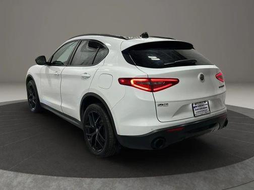 2019 Alfa Romeo Stelvio Base