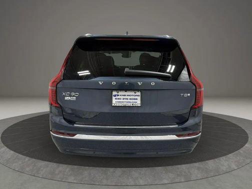 Denim Blue Metallic 2025 Volvo XC90 Plug-In Hybrid T8 Ultra 7-Seater