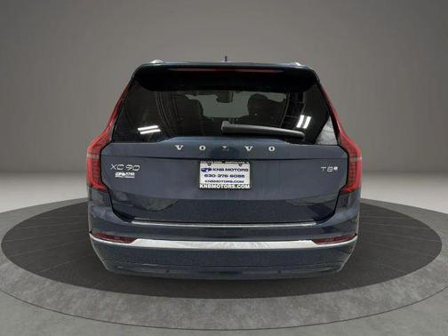 Denim Blue Metallic 2025 Volvo XC90 Plug-In Hybrid T8 Ultra 7-Seater