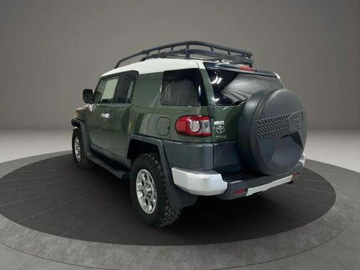 2012 Toyota FJ Cruiser Base