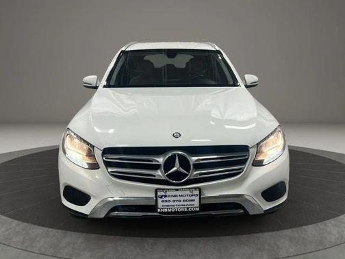 White 2016 Mercedes-Benz GLC-Class GLC 300 4MATIC