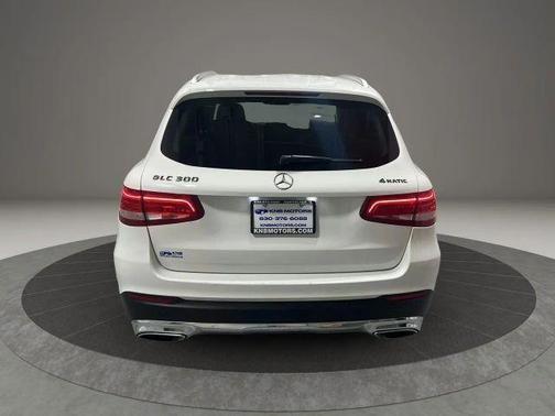 White 2016 Mercedes-Benz GLC-Class GLC 300 4MATIC