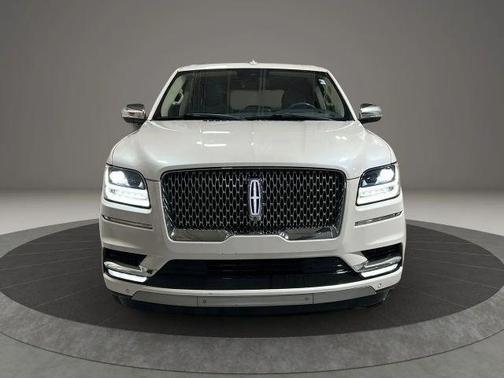 2018 Lincoln Navigator Black Label