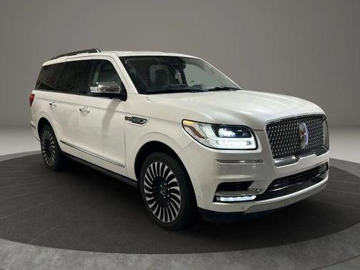 2018 Lincoln Navigator Black Label