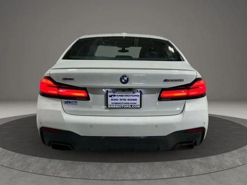 2023 BMW M550 i xDrive