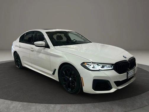 Alpine White 2023 BMW M550 i xDrive