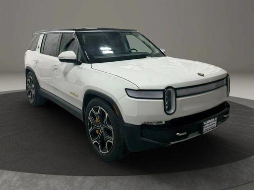 White 2024 Rivian R1S Adventure Quad Motor Large Pack