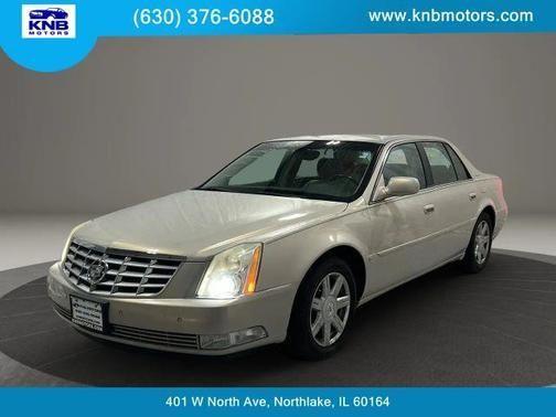 Gold 2007 Cadillac DTS
