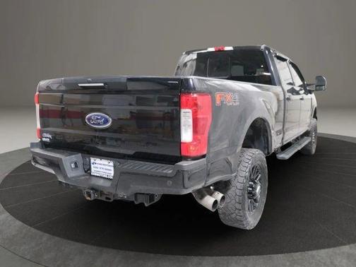 Black 2019 Ford F-250 Lariat