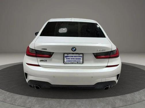 Mineral White Metallic 2020 BMW 330 i xDrive