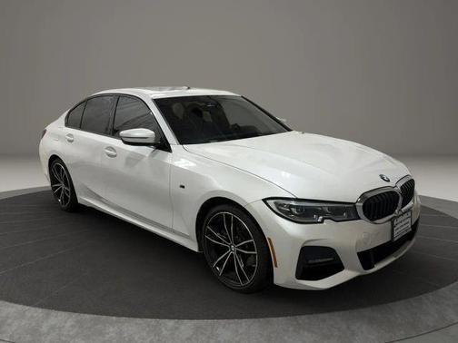 Mineral White Metallic 2020 BMW 330 i xDrive