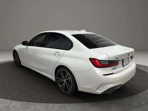 Mineral White Metallic 2020 BMW 330 i xDrive