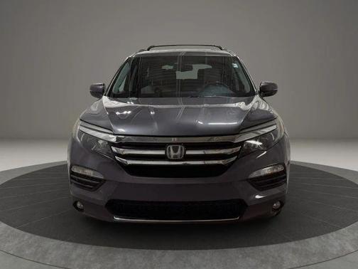 Gray 2018 Honda Pilot Elite