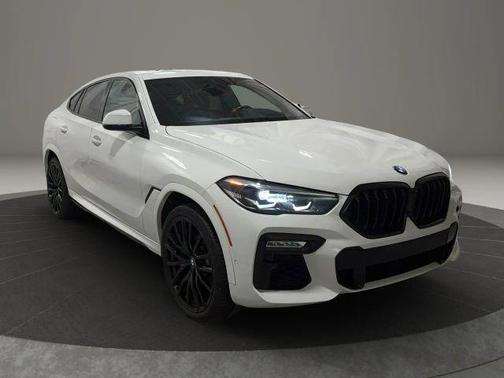 Alpine White 2021 BMW X6 sDrive40i