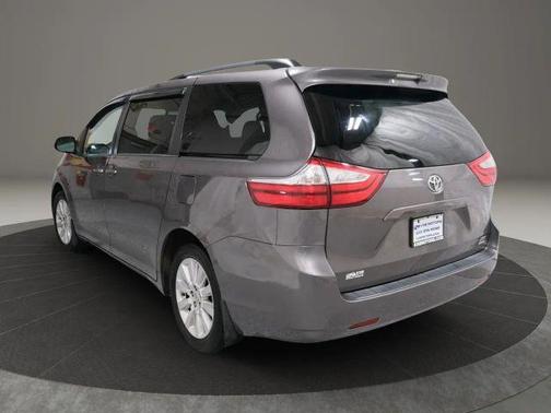 Gray 2015 Toyota Sienna XLE