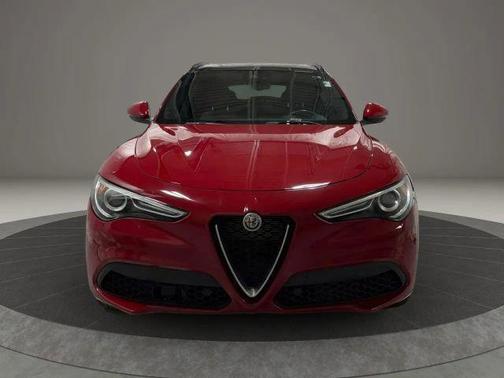 Rosso 2021 Alfa Romeo Stelvio Ti Sport