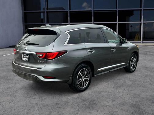 2018 INFINITI QX60 Base