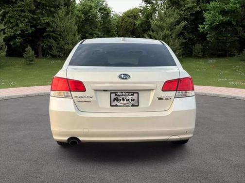 2014 Subaru Legacy Premium
