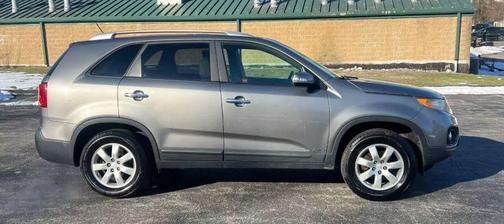 2011 Kia Sorento LX