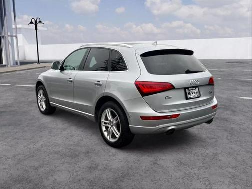2016 Audi Q5 2.0T Premium Plus