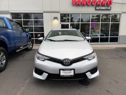 2017 Toyota Corolla iM Base