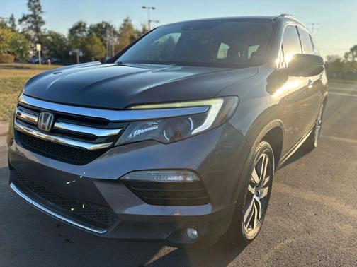 2017 Honda Pilot Touring