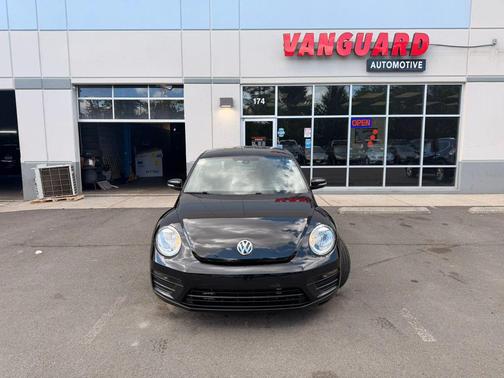 2018 Volkswagen Beetle 2.0T Coast
