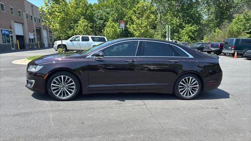 2020 Lincoln MKZ Standard