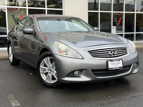 2013 INFINITI G37x Base