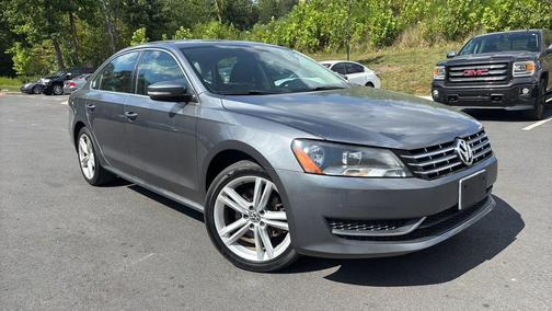 2014 Volkswagen Passat 2.0L TDI DSG SE w/Sunroof