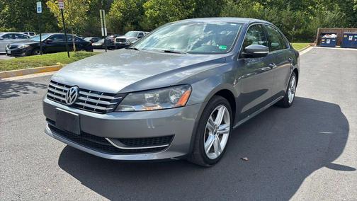 2014 Volkswagen Passat 2.0L TDI DSG SE w/Sunroof