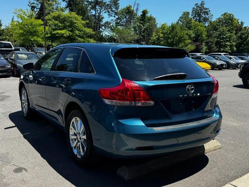 2012 Toyota Venza LE
