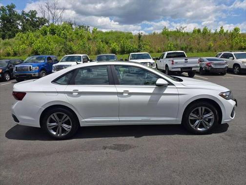 2024 Volkswagen Jetta 1.5T SE