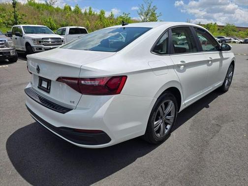 2024 Volkswagen Jetta 1.5T SE