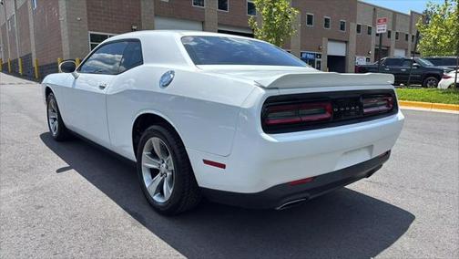 2017 Dodge Challenger SXT
