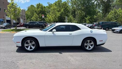 2017 Dodge Challenger SXT
