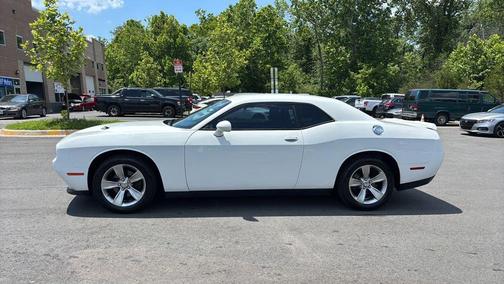 2017 Dodge Challenger SXT