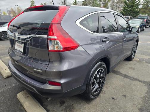 Gray 2016 Honda CR-V SE