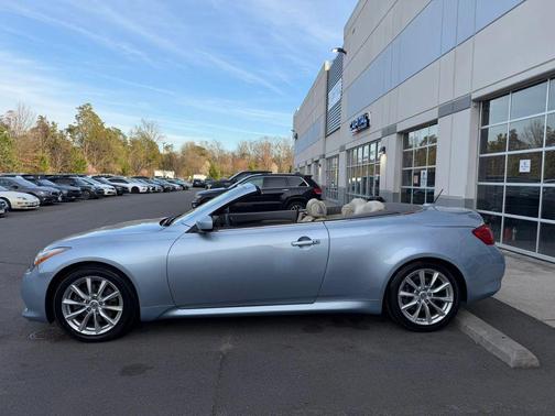 2012 INFINITI G37 Base