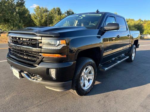 2017 Chevrolet Silverado 1500 2LT