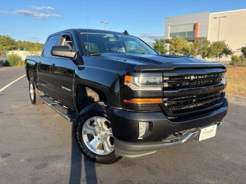 2017 Chevrolet Silverado 1500 2LT
