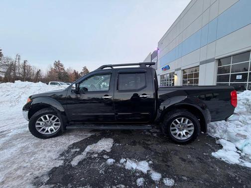 2012 Nissan Frontier SL