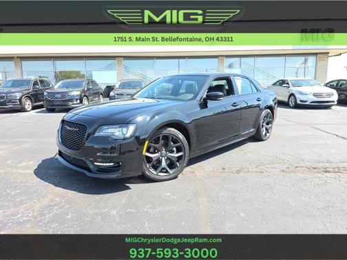 2023 Chrysler 300 S