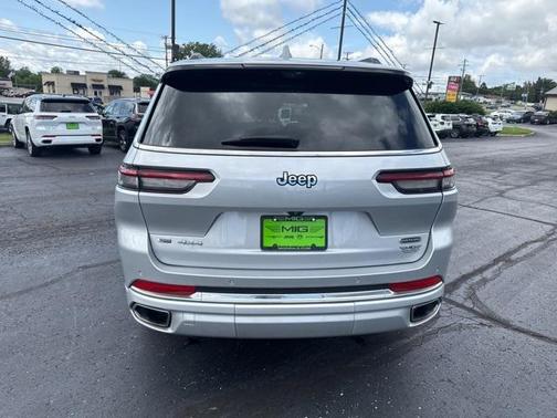 2022 Jeep Grand Cherokee L Overland
