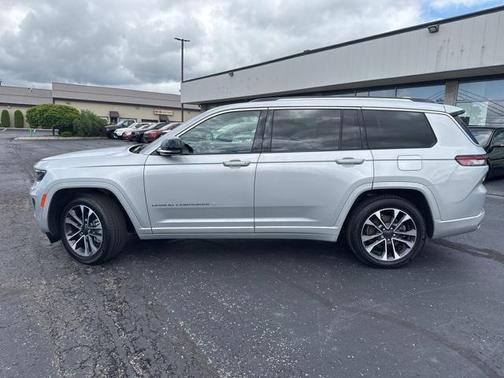 2022 Jeep Grand Cherokee L Overland