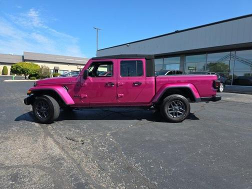 2024 Jeep Gladiator Sport S