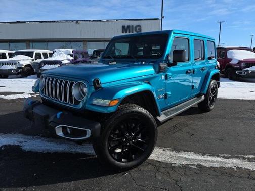 2024 Jeep Wrangler 4xe Sahara