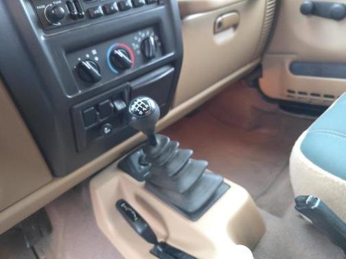 1999 Jeep Wrangler Sahara