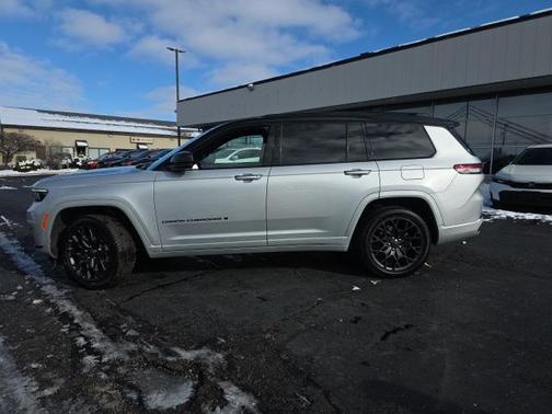 2024 Jeep Grand Cherokee L Summit Reserve